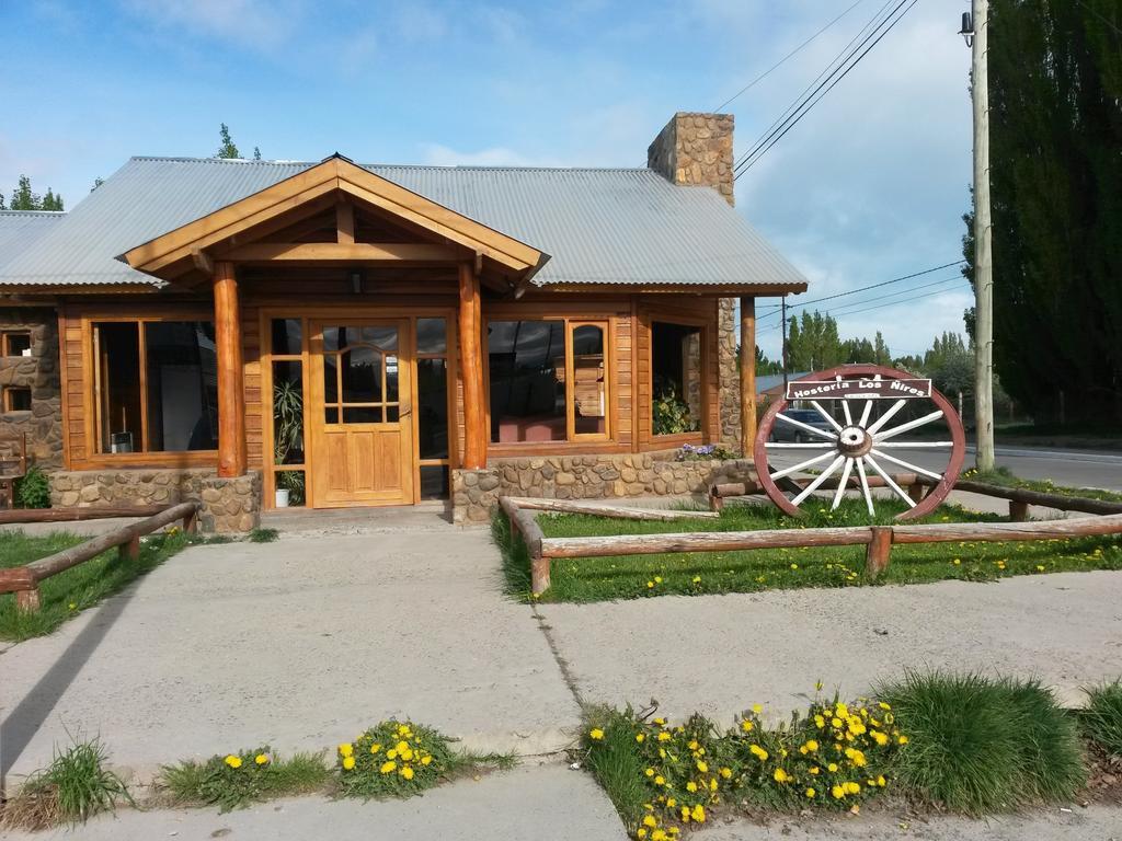 Hosteria Los Nires El Calafate Bagian luar foto